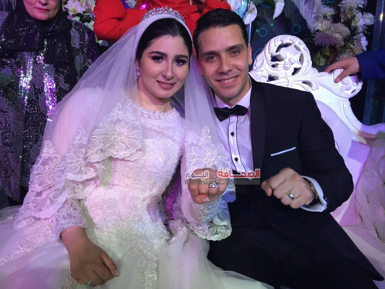  بالصور :  فريق “8%” يحيى حفل زفاف “أحمد وهدير”