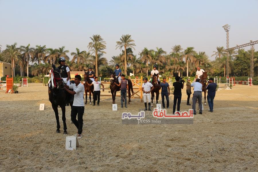 فوز  مراد كامل بالمركز الأول فى الحلقة الأولى من بطولة الجمهورية للفروسية