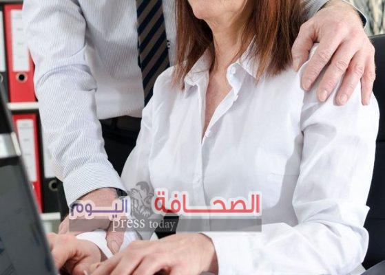 تطلب الخلع من زوجها بسبب حصوله على رشاوى جنسية