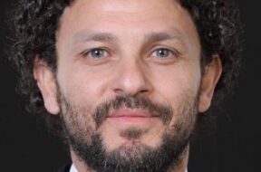 حسام غالي